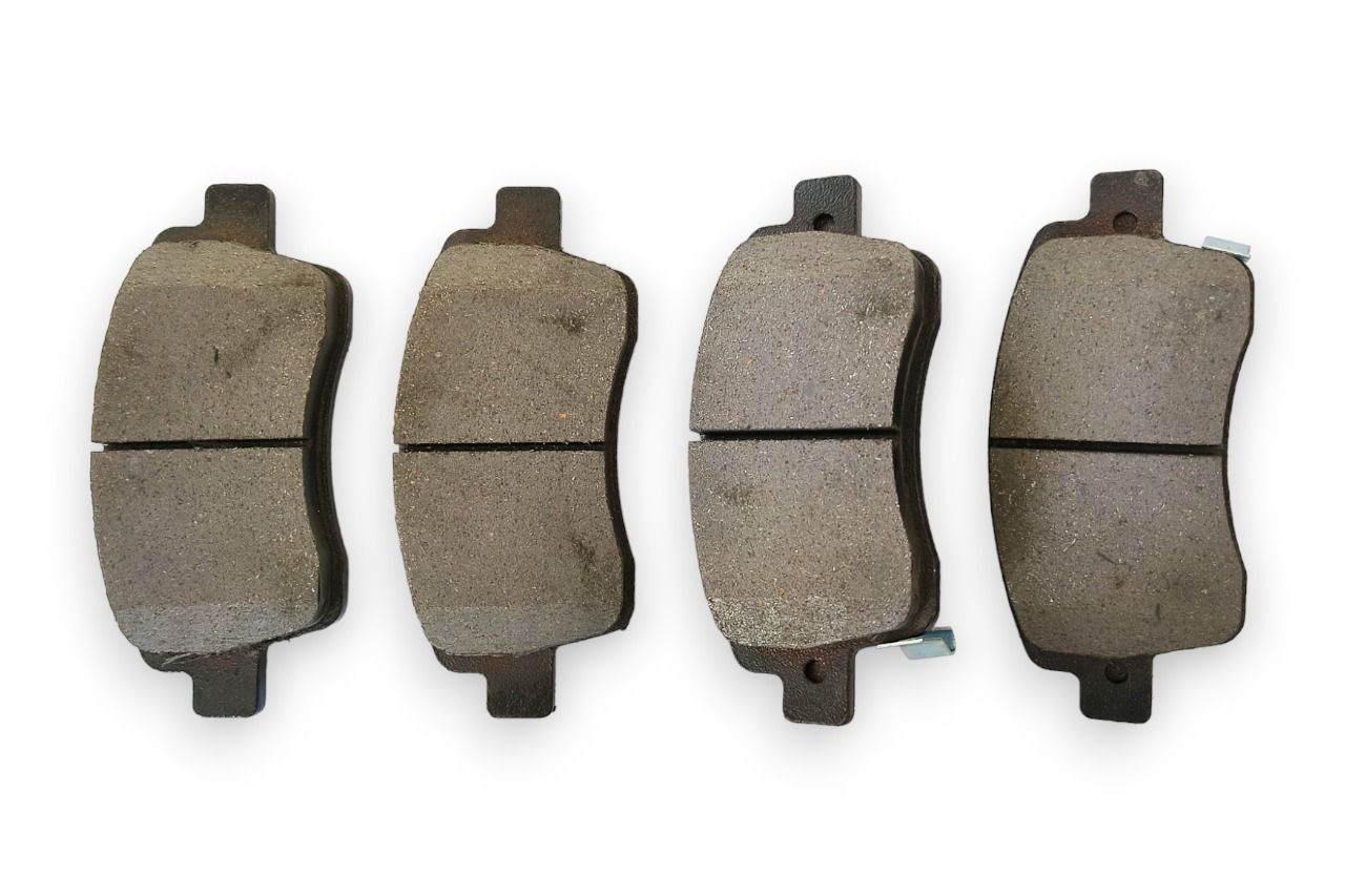 Bosch Front Brake Pad Set AV393859