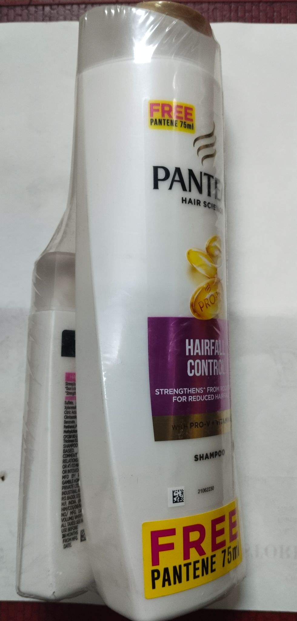 Pantene Hairfall control shampoo 340  ml + Pantene 75 ml shampoo free 