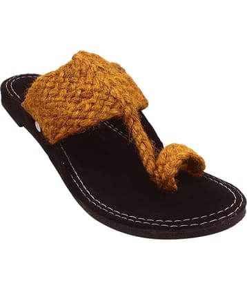 Anjaneya Creations Yellow Men's Kolhapuris