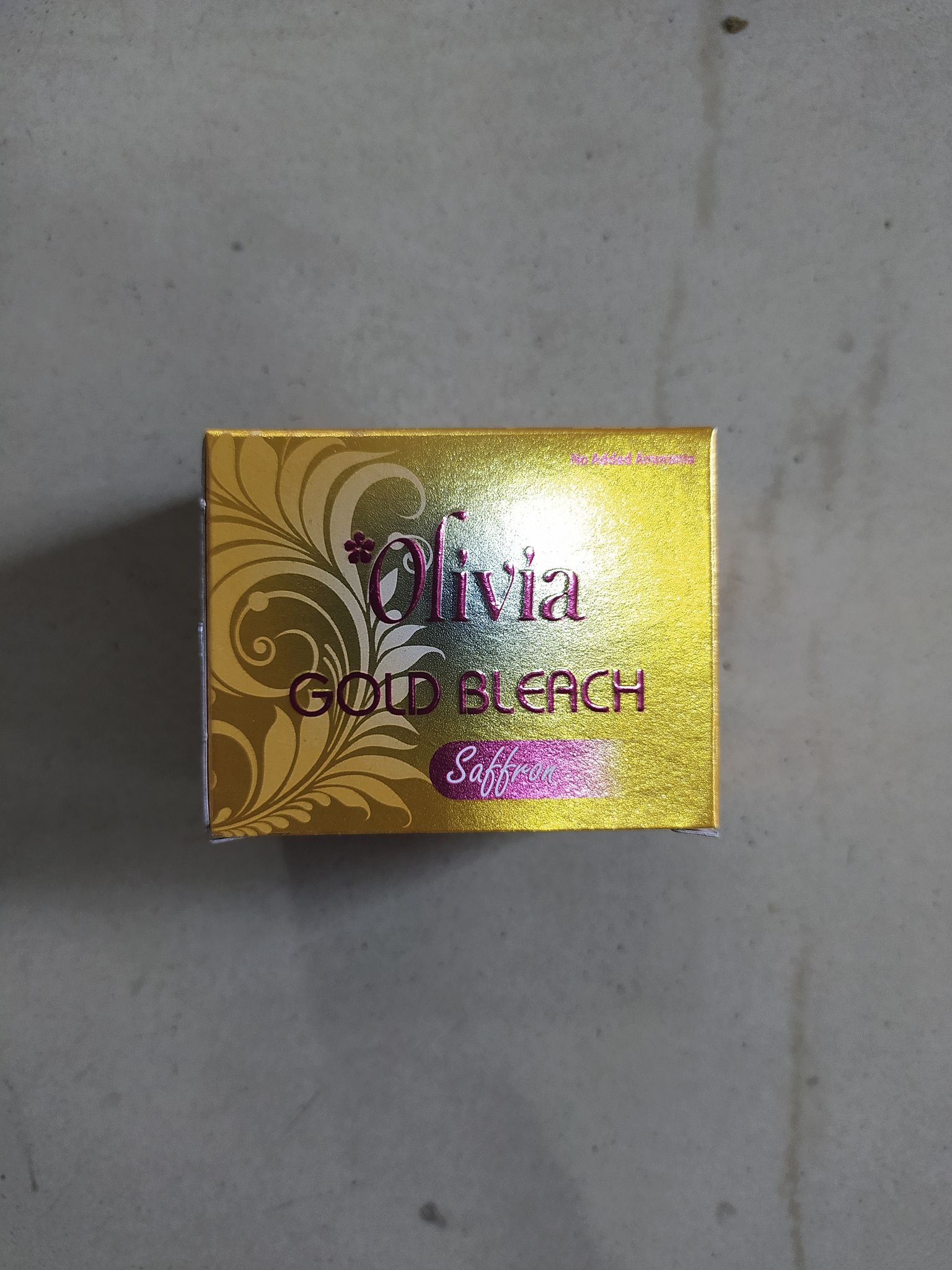 olivia gold bleach saffron