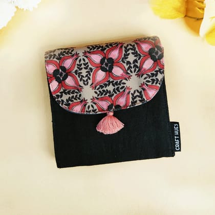 5 COMPARTMENT MINI WALLET-BLACK MAROON FLORAL