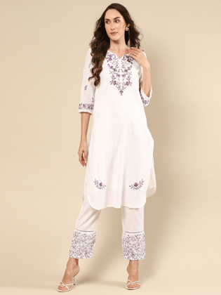 Pintuck Cross-stitch Bunch Off-White Kurta Set-XS