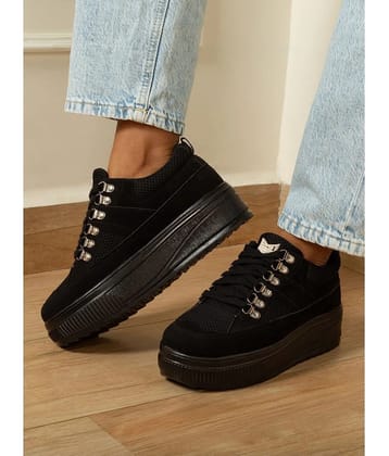 Big Fox Black Womens Sneakers - None