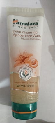 Himalaya Deep cleansing Imalaya Apricot face wash 