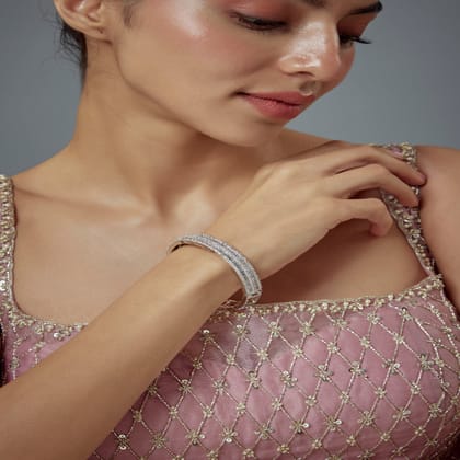 vivinia BY VIDHI MEHRA Zia Silver Plated Zircon Womens Kadas (Freesize) - VB688