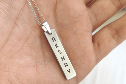 Personalized 2D memory Bar necklace-18K Gold