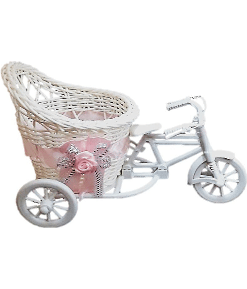 Spreading Smiles - Decorative Pot