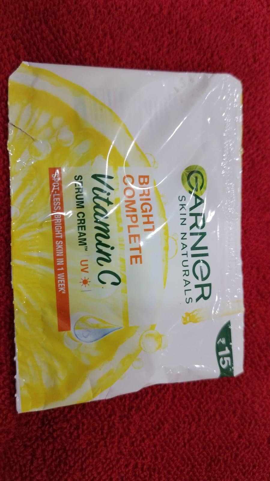 GARNIER BRIGHT COMPLETE VITAMIN C RS-15