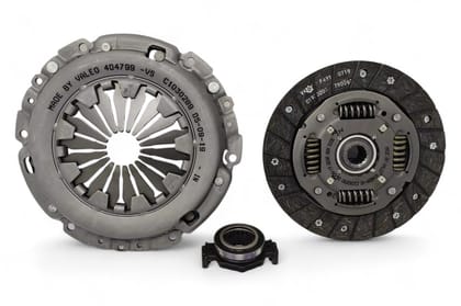Valeo Clutch Kit (Disc+Pressure Plate+Bearing) 404543