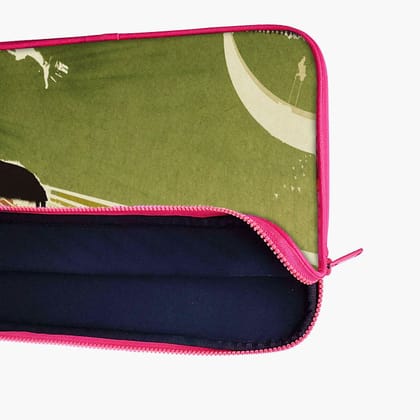 "Vibrant Bold View" Laptop Sleeves:Bold Modern Design for Every Size-17" / Pink