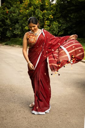 Maroon jamdani saree