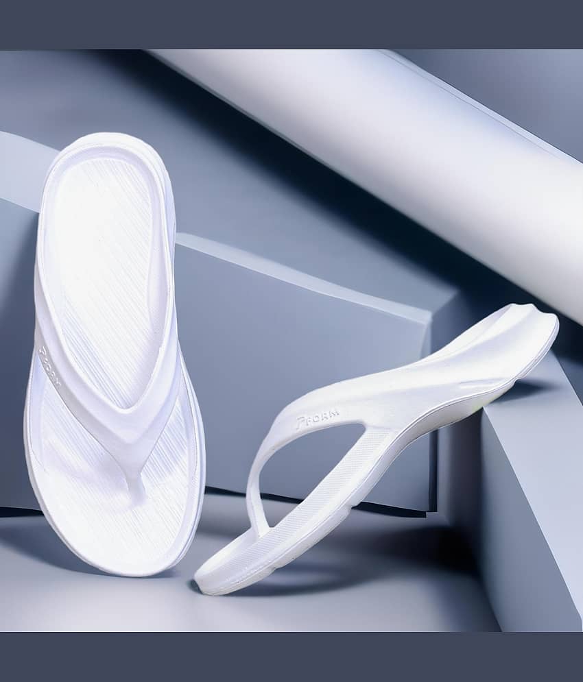 KNIEVL White Men's Thong Flip Flop