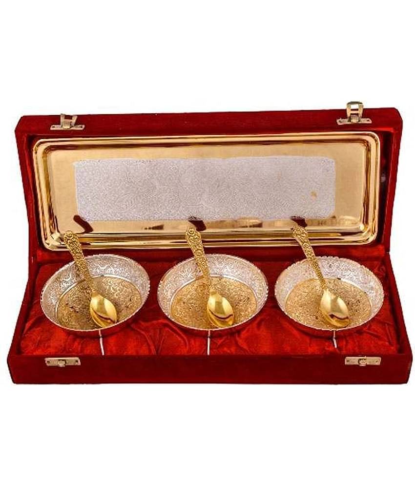 Urban hemlet Silver & Gold Plated 3 Heavy Flower Bowl With Spoon With Tray