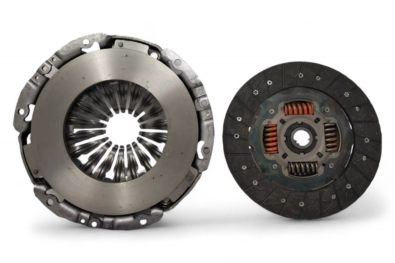 Luk Clutch Set (Disc+Pressure Plate) AV876661