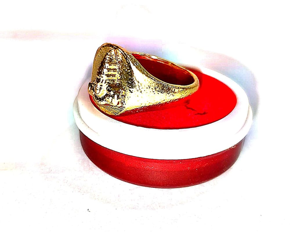 Men's and women's Gold plated Signet Ring