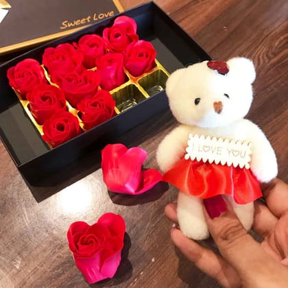Valentines Day Gift Set - For Girlfriend / Boyfriend / Husband / Wife