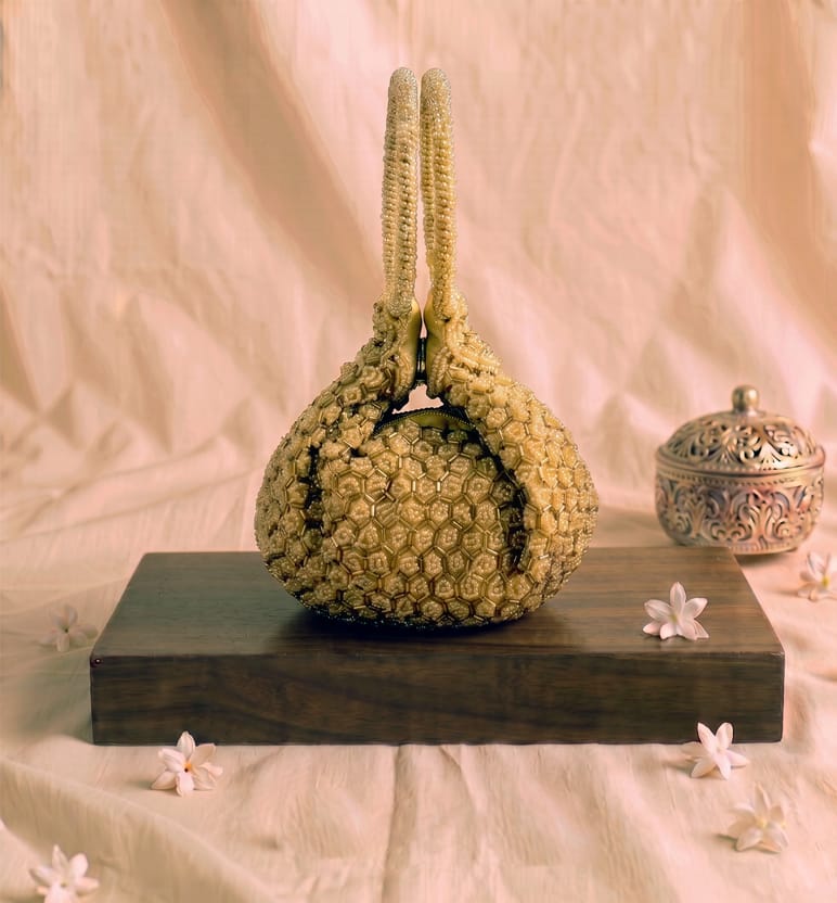 Handcrafted Zari Zardozi Potli - golden grass