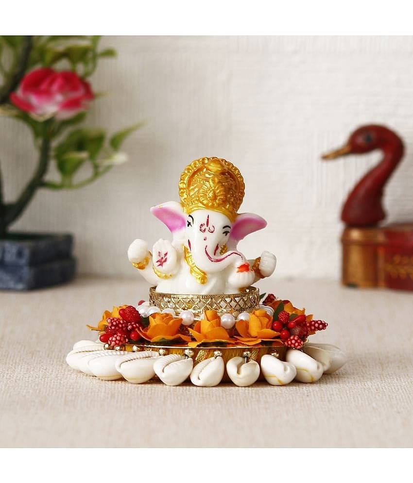 eCraftIndia White & Golden-Toned Lord Ganesha Idol Showpiece