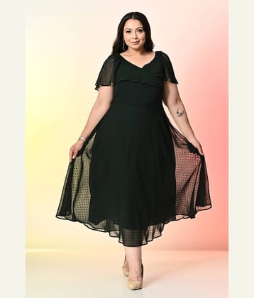 PrettyPlus by Desinoor.com Women Georgette Self Design Fit & Flare Dress ( Green )