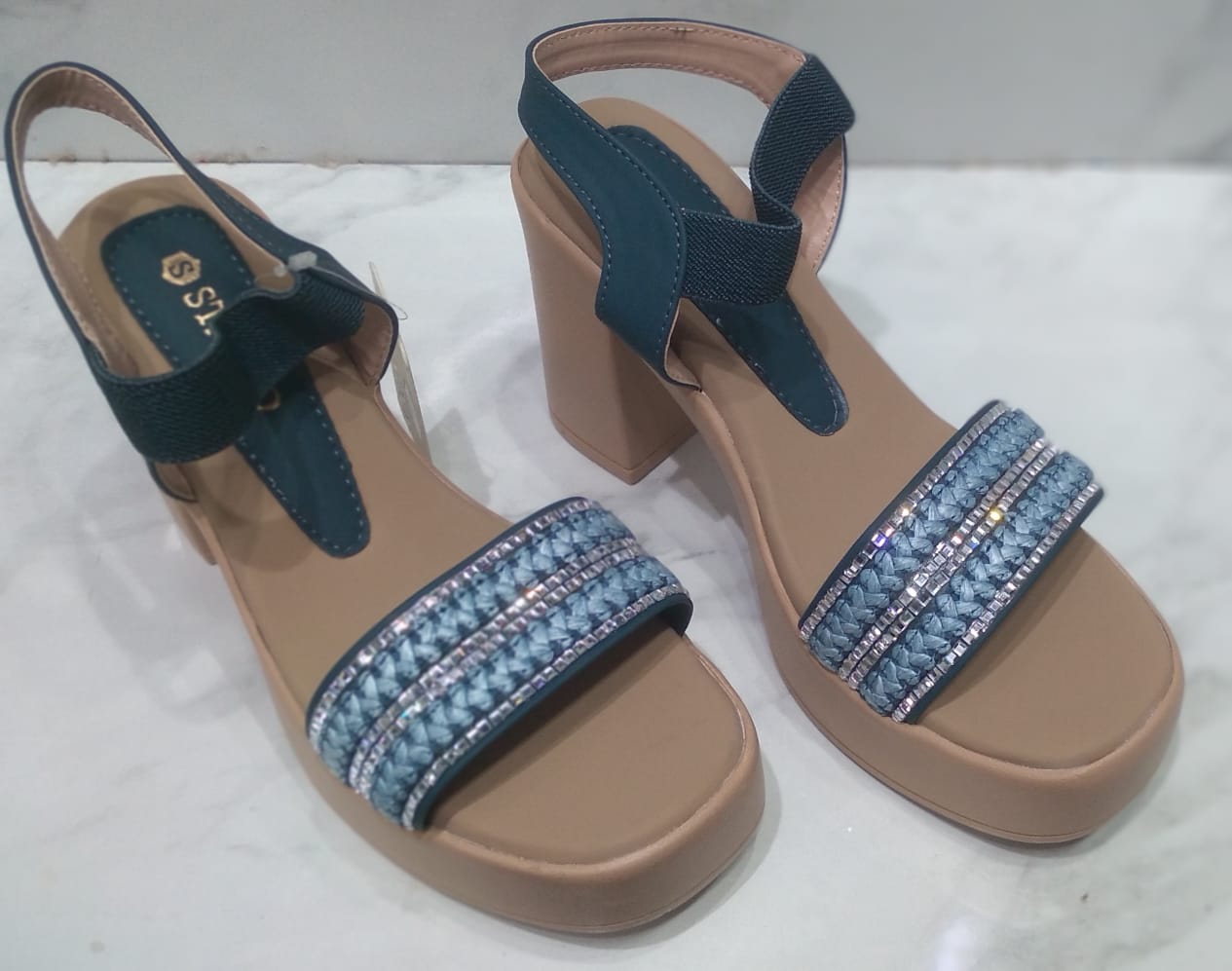 Stepedo  Pvc High Block hill Sandals
