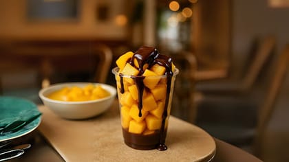 Chocolate Covered Fresh Mangoes