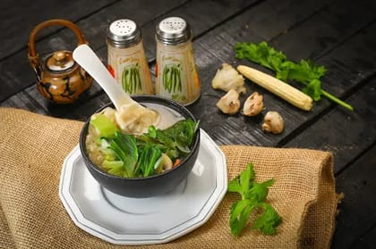 Veg Sukum Wonton Soup