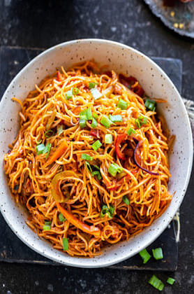 Veg Schezwan Noodles