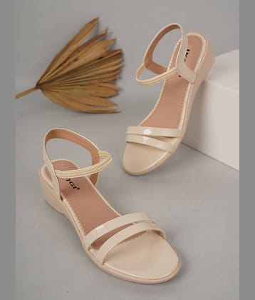 IKAGI Cream Women's Flats