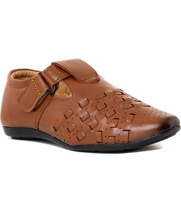 BOYS SHOE
