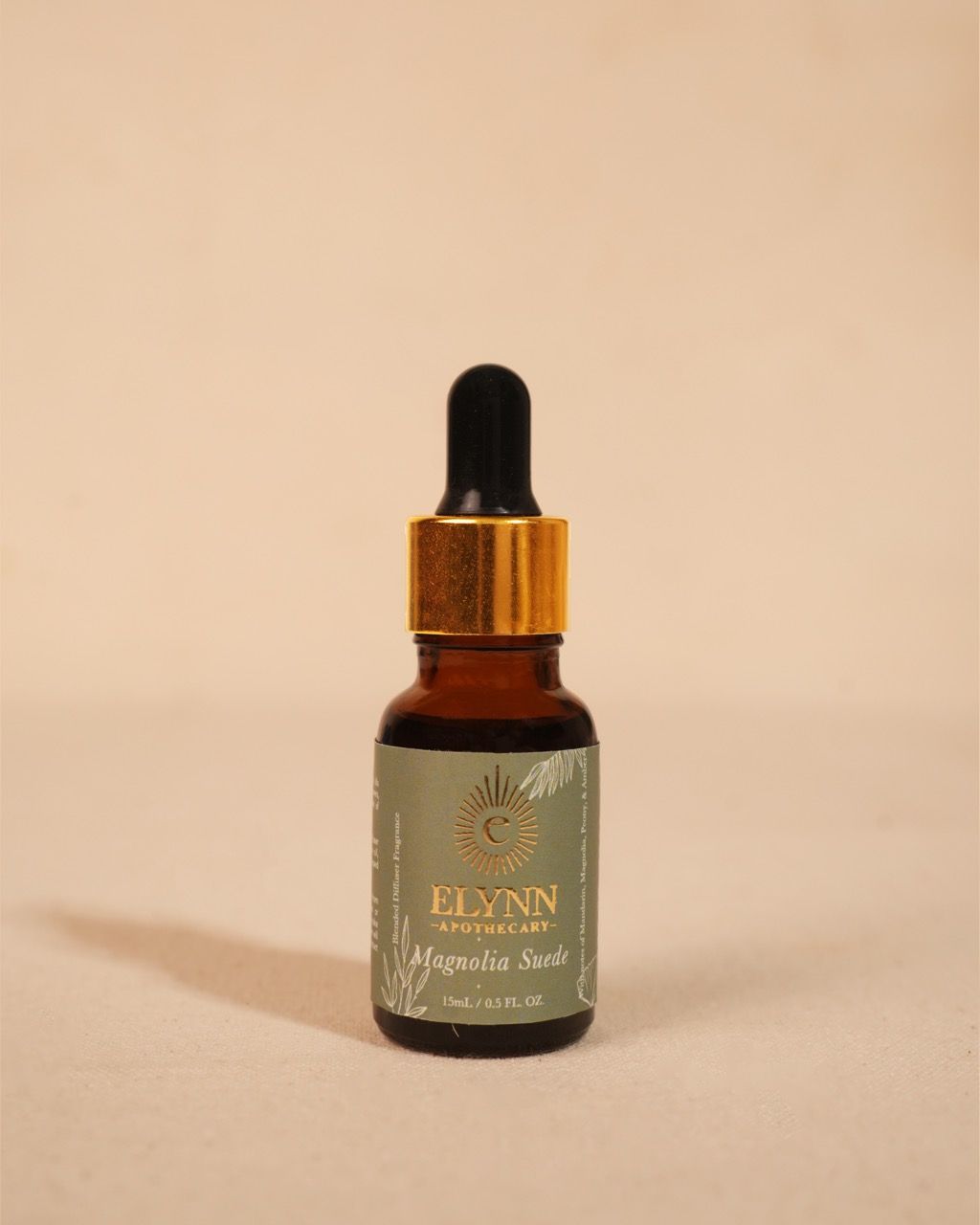 Elynn Apothecary Blended Diffuser Oil - Magnolia Suede (15ml) | Aromatic Blend of Mandarin, Magnolia, Peony & Suede | For Home Fragrance