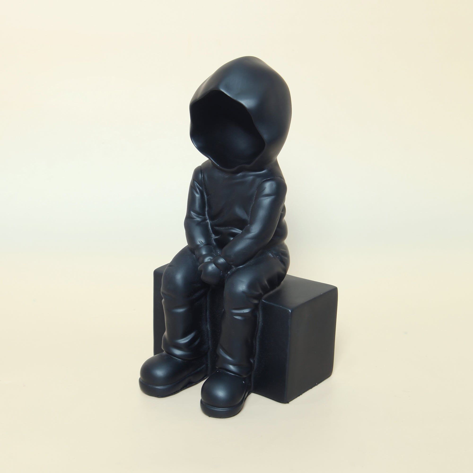 Casual Hoodie Man Sculpture-BLACK