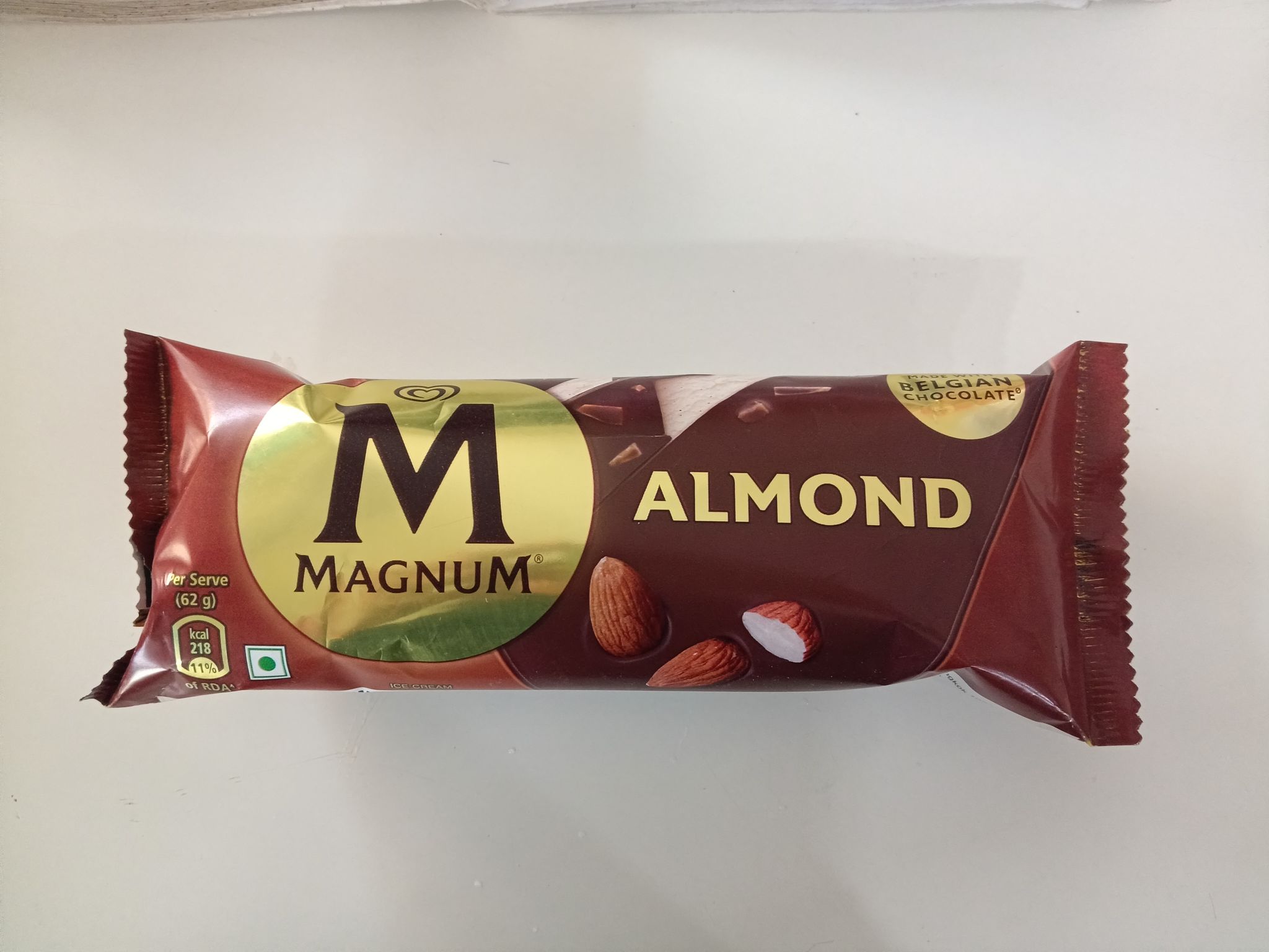 KW Magnum almond