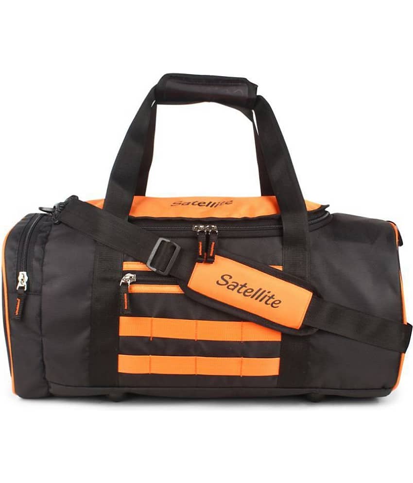 SATELLITE Grey Solid M Duffle Bag