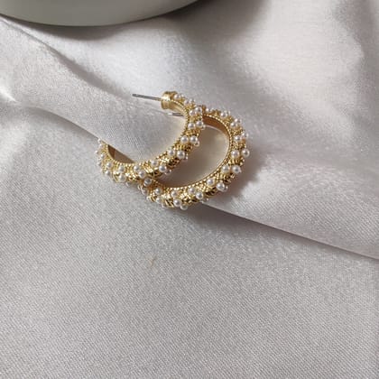 Ina Pearl Earrings