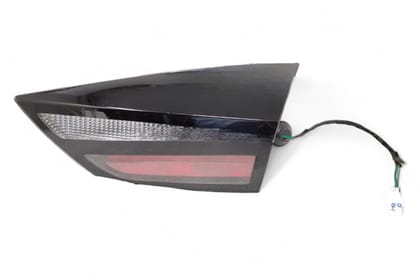 Lumax Rear Tail Lamp (Trunk Side) - RH AV628541