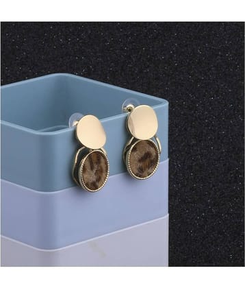 SILVER SHINE  Amzaing Gold Plated Party Wear Studs Star Earring For Women Girl