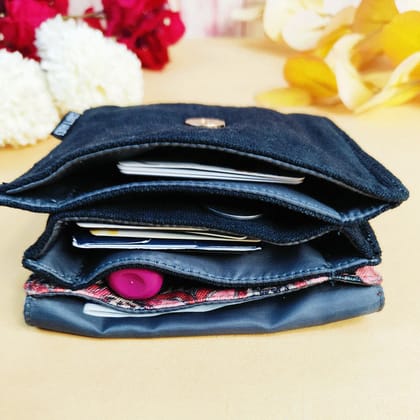5 COMPARTMENT MINI WALLET-GREEN PINK TILE