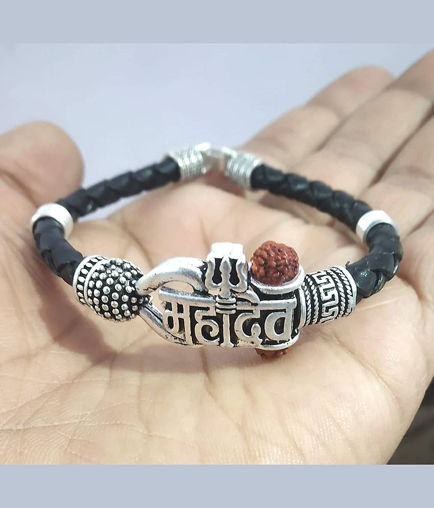 PAYSTORE - Brass Idol Bracelet (Pack of 1)