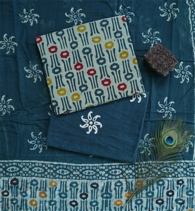 Handcrafted Cotton Batik Print 3-Piece Suit Set Handcrafted Cotton Batik Print 3-Piece Suit Set