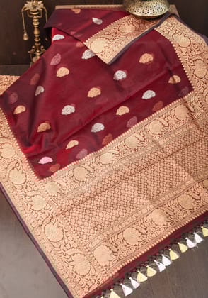 Maroon Exquisite Pure Banarasi Organza Silk Saree with Kadhuwa Borders and Paisley Buttis | SILK MARK CERTIFIED