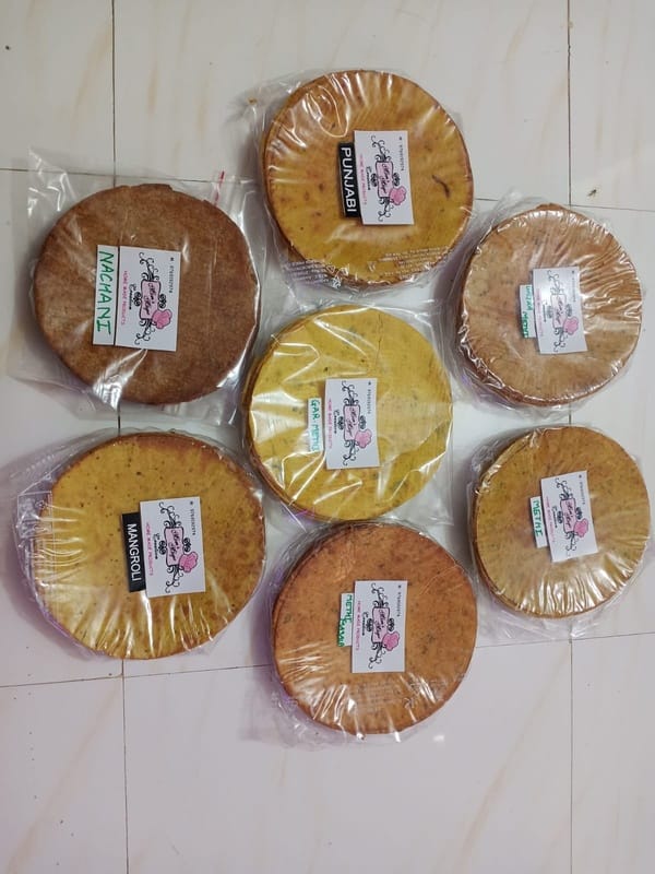 Mom's Magic Home Made Khakra (200g) | Traditional Crispy Snack | Tea-time & Travel