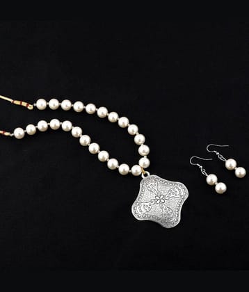 Silver Shine Pearls SILVER Contemporary Contemporary/Fashion Antique