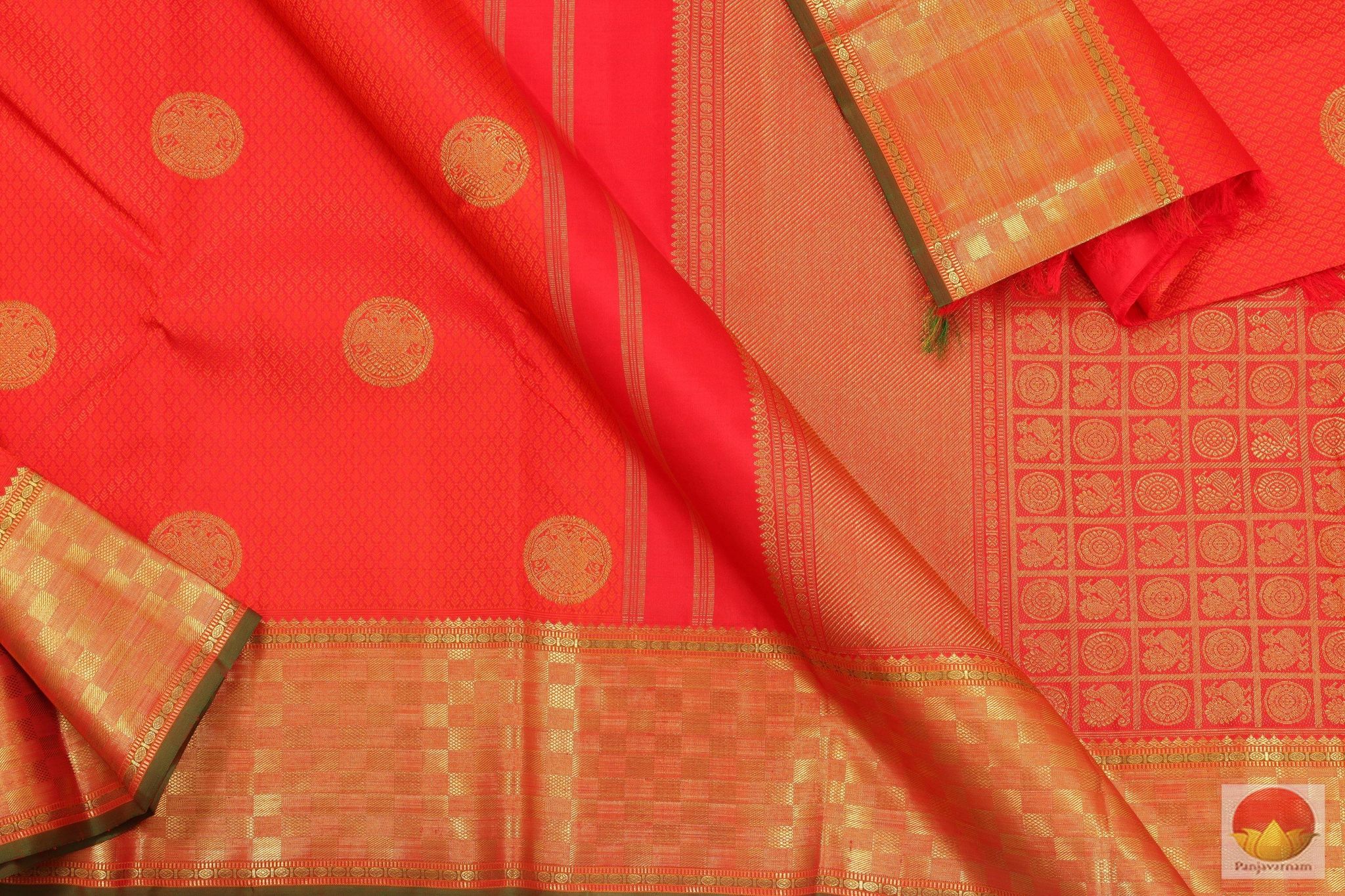 Red Handwoven Kanjivaram Pure Silk Saree Pure Silk Pure Zari For Wedding Wear PVG 4010