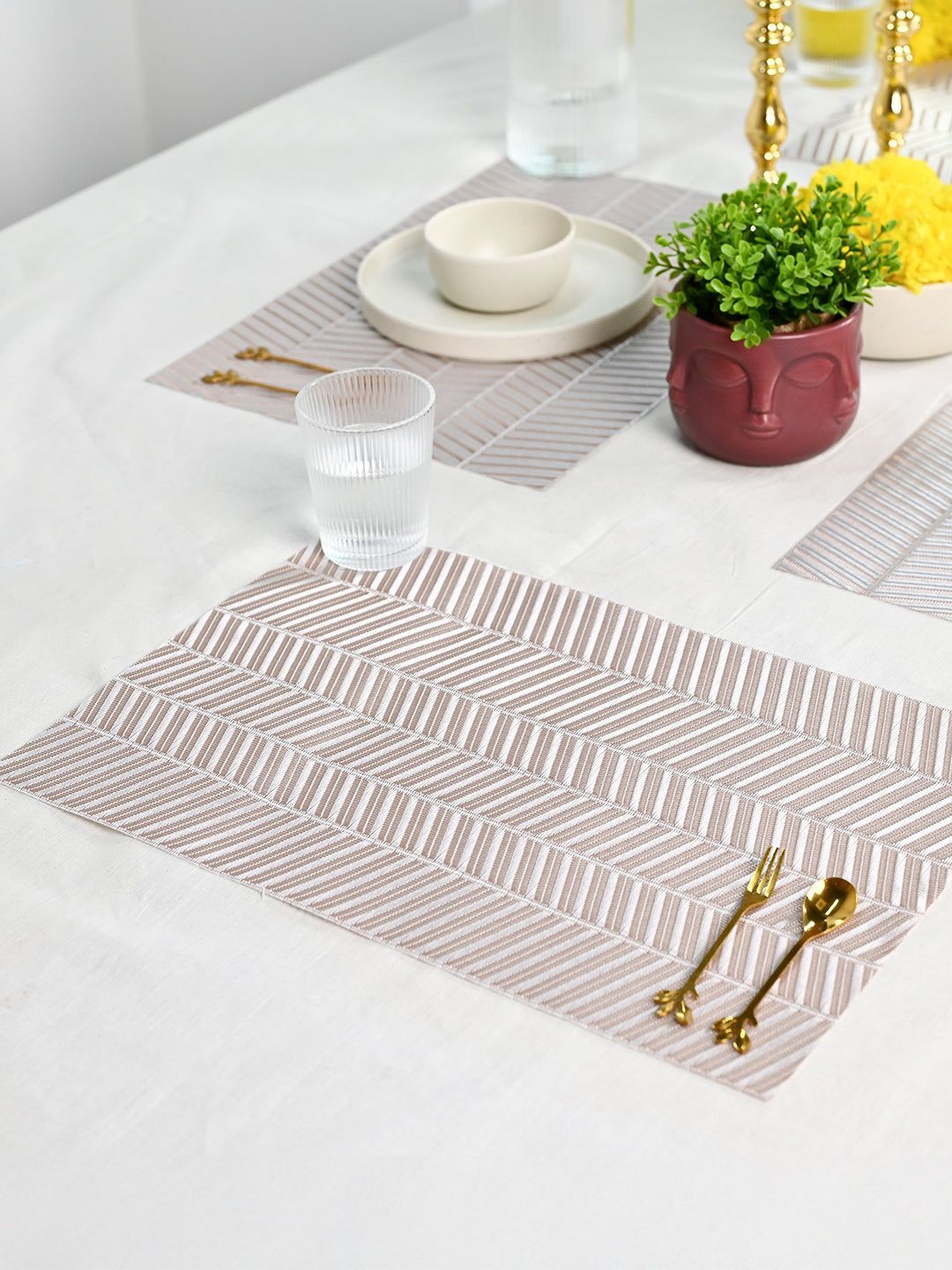 Elegant Beige & White Chevron Pattern Dining Table Placemat