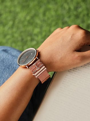 Round Analog Watch With I Initial Watch Charm - Rose Gold-Watches