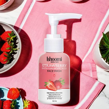 Bhoomi herbal India Strawberry with Hyaluronic acid Face Wash (100 ml)- Pack of 1
