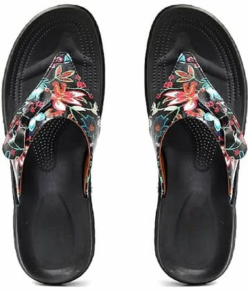 Onbeat Black Women's Slipper