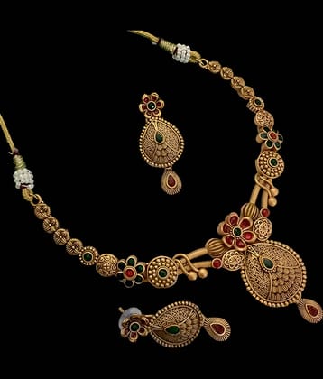 ROFARWORD Gold Brass Necklace Set ( Pack of 1 )