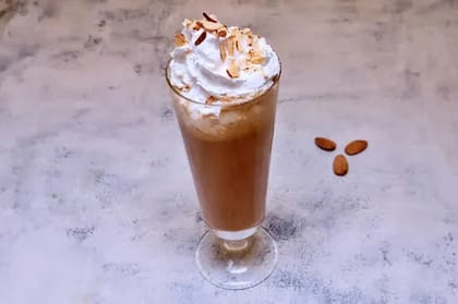 Spiced Almond Praline Frappe