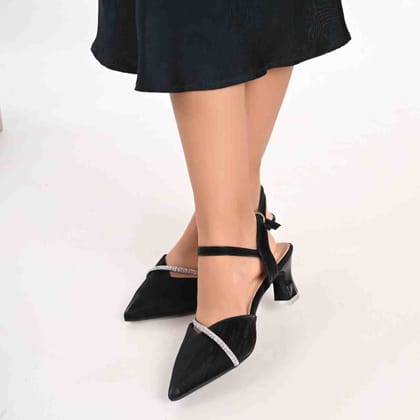 Pristine Heels-37 / Black